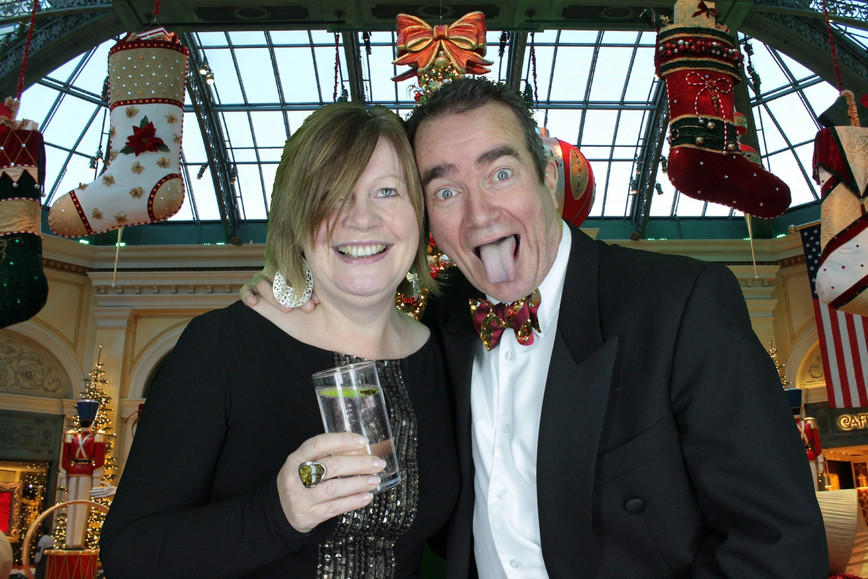 Upavon Officers' Mess Christmas Party | View more photos from the event at gallery.myphotoboothexperience.co.uk/u/MyPhotoBoothExperienceLtd/Upavon-Officers-Mess-Christmas-Party